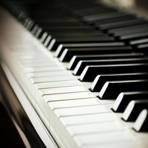 欧洲AⅤ亚洲AV综合在线观看
